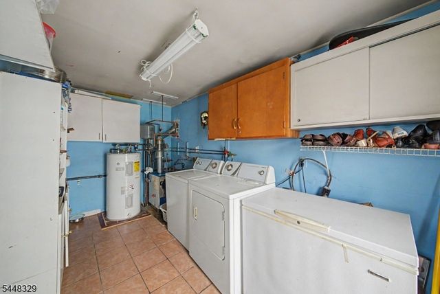 104 Lake Shore Dr, Parsippany-troy Hills Twp., NJ 07034