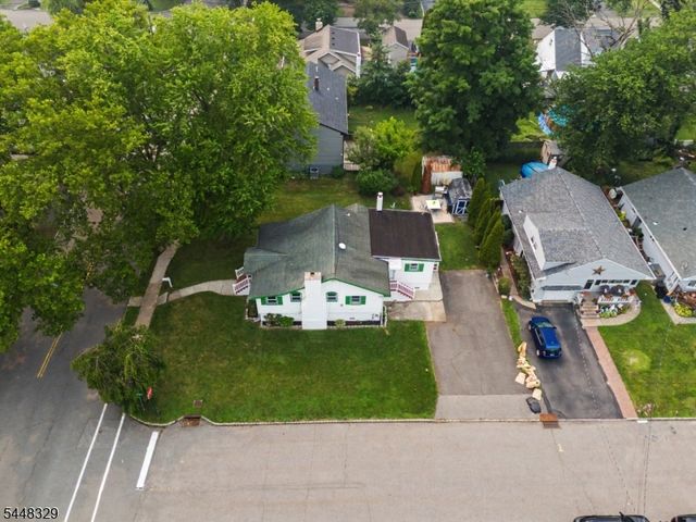 104 Lake Shore Dr, Parsippany-troy Hills Twp., NJ 07034