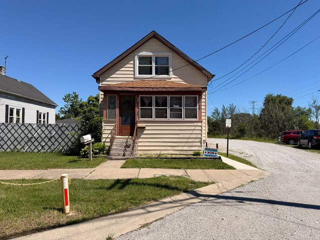 3049 E 138th Place, Burnham, IL 60633