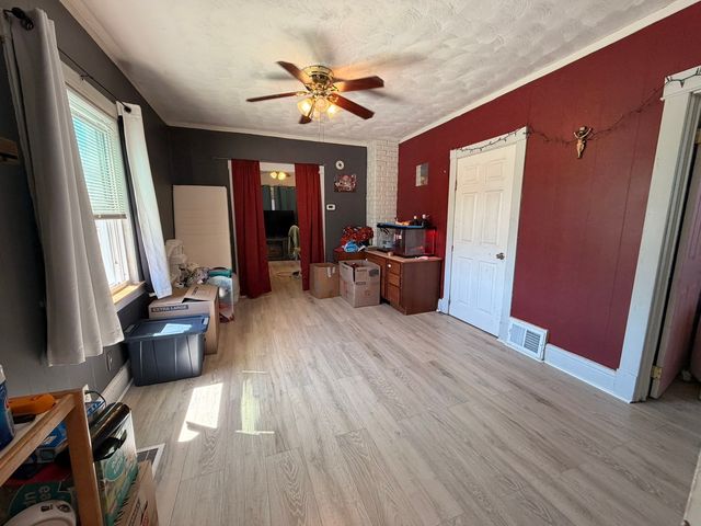 3049 E 138th Place, Burnham, IL 60633