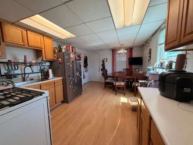 3049 E 138th Place, Burnham, IL 60633