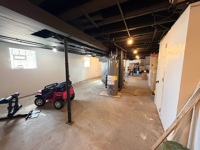 3049 E 138th Place, Burnham, IL 60633