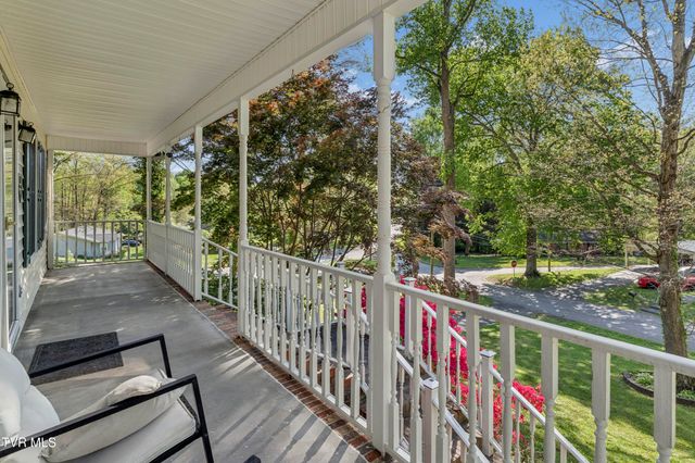 802 Chestnut Avenue, Erwin, TN 37650