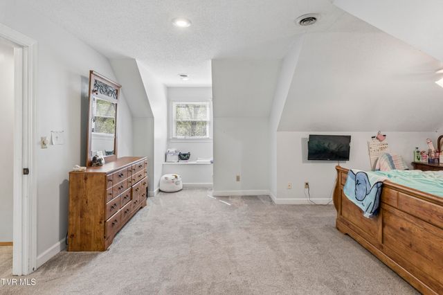 802 Chestnut Avenue, Erwin, TN 37650
