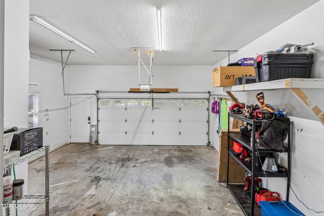802 Chestnut Avenue, Erwin, TN 37650