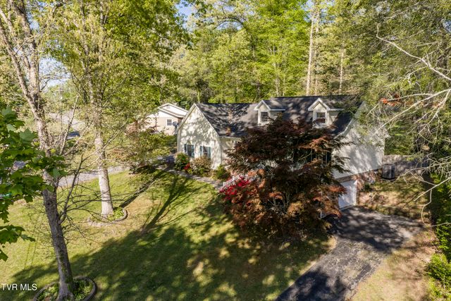 802 Chestnut Avenue, Erwin, TN 37650