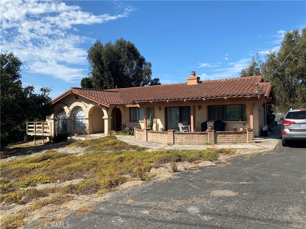 1041 Lau Hala Canyon, Vista, CA 92081 — exterior