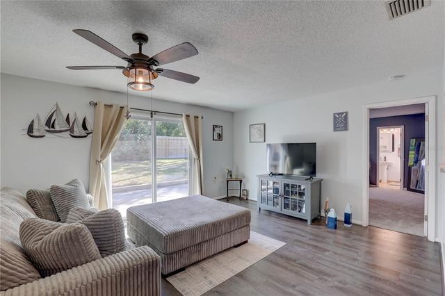 8497 137TH STREET, Seminole, FL 33776