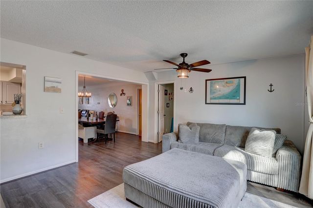 8497 137TH STREET, Seminole, FL 33776