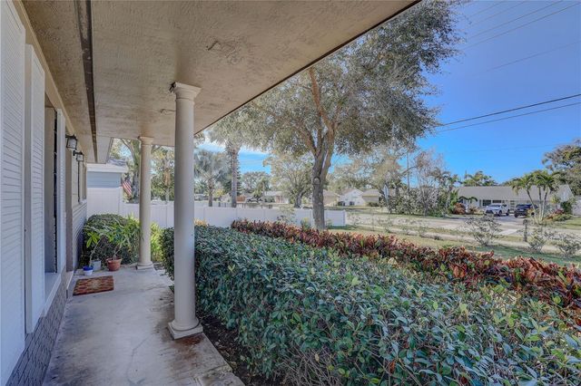 8497 137TH STREET, Seminole, FL 33776