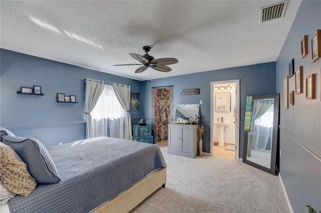 8497 137TH STREET, Seminole, FL 33776