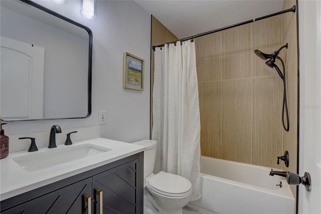 8497 137TH STREET, Seminole, FL 33776