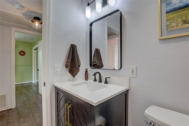 8497 137TH STREET, Seminole, FL 33776