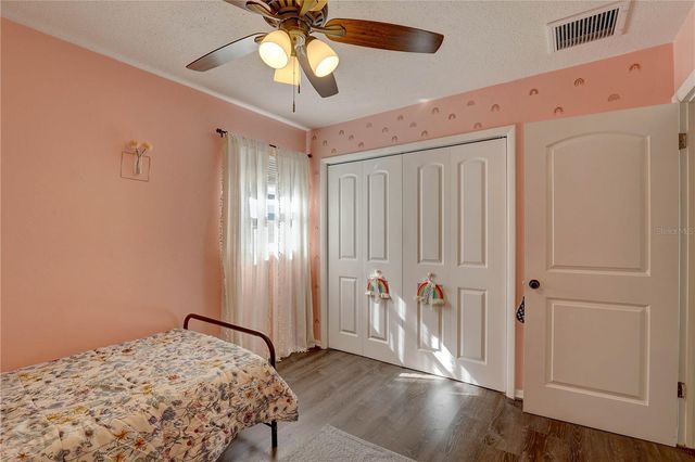 8497 137TH STREET, Seminole, FL 33776