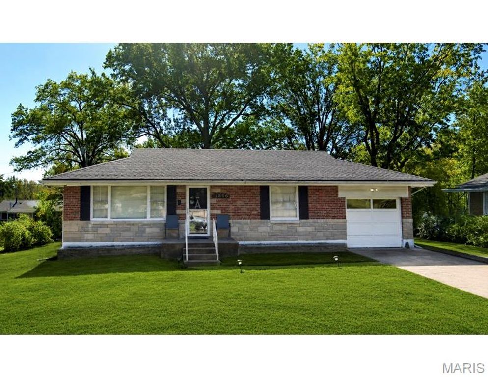 1306 Fargo Drive, Ferguson, MO 63135