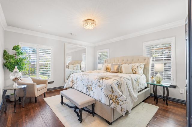 3217 Parkwood Drive, Houston, TX 77021