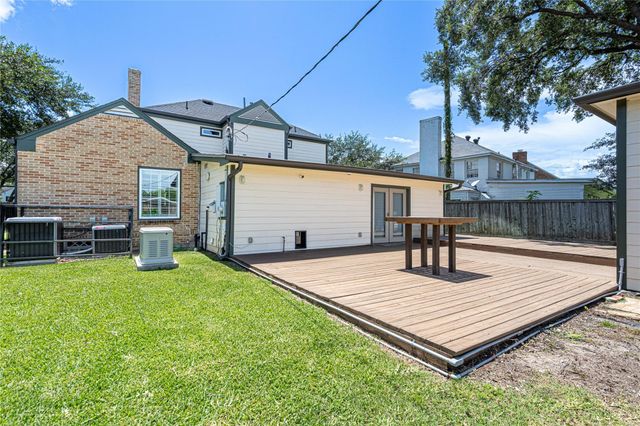 3217 Parkwood Drive, Houston, TX 77021