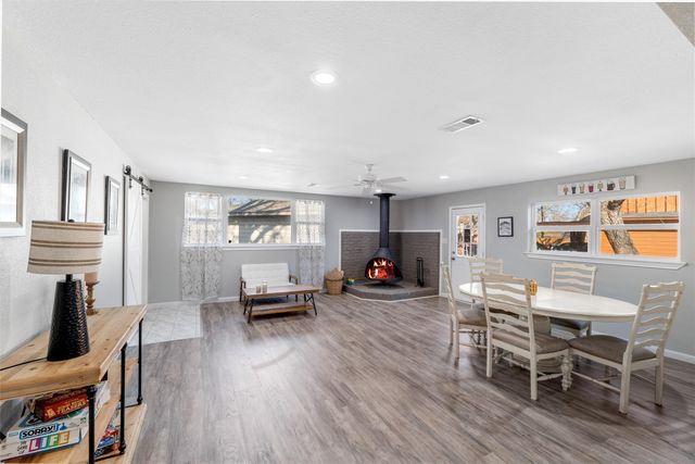 2753 Larkspur Lane, Dallas, TX 75233