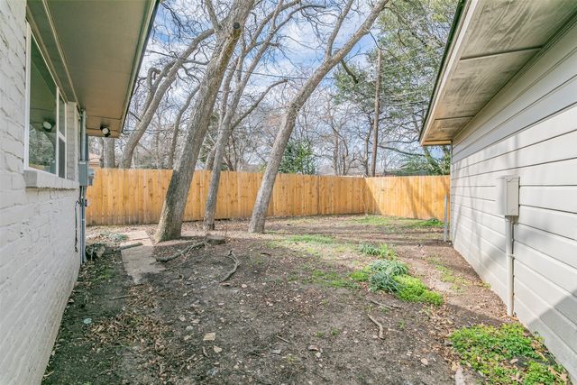 2753 Larkspur Lane, Dallas, TX 75233