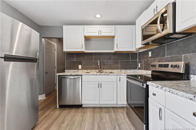 1586 Tom Starling Road, Fayetteville, NC 28306