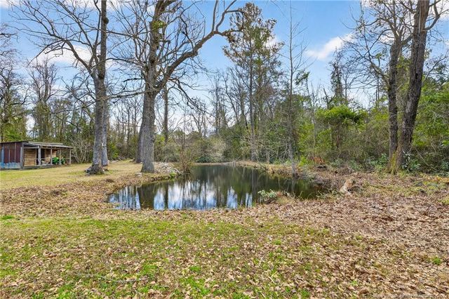 1586 Tom Starling Road, Fayetteville, NC 28306