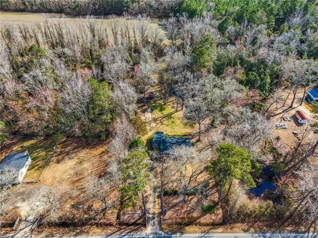 1586 Tom Starling Road, Fayetteville, NC 28306