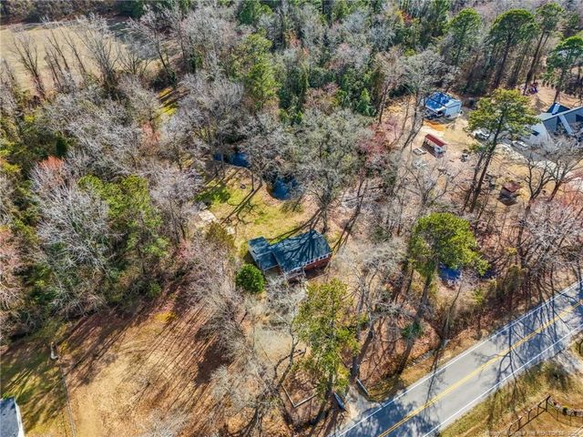 1586 Tom Starling Road, Fayetteville, NC 28306