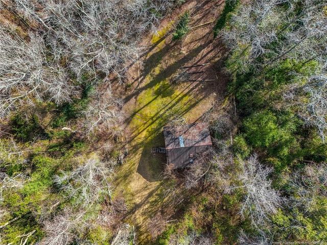 1586 Tom Starling Road, Fayetteville, NC 28306