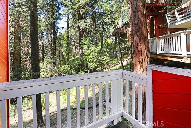 531 W Victoria Court, Lake Arrowhead, CA 92352