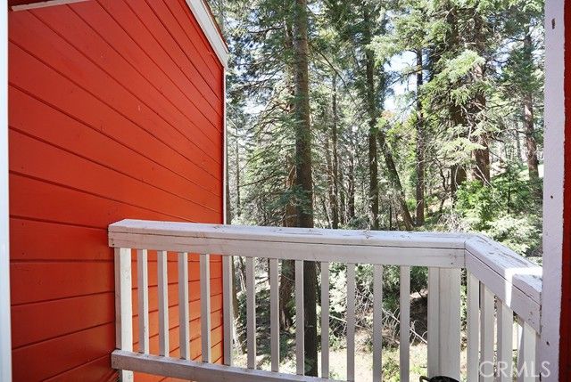 531 W Victoria Court, Lake Arrowhead, CA 92352