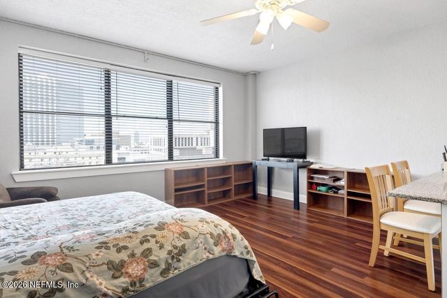 311 W ASHLEY Street 1015, Jacksonville, FL 32202