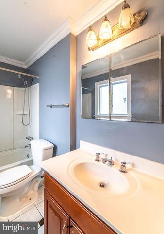 7021 96TH PL, Lanham, MD 20706