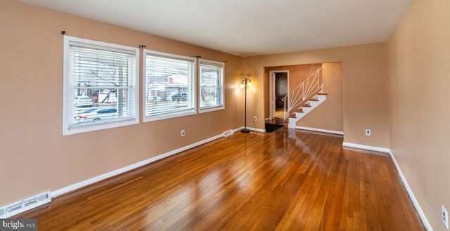 7021 96TH PL, Lanham, MD 20706