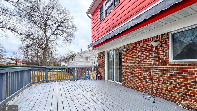 7021 96TH PL, Lanham, MD 20706