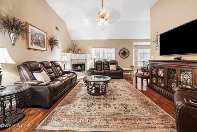 5594 Marlin Place, Olive Branch, MS 38654