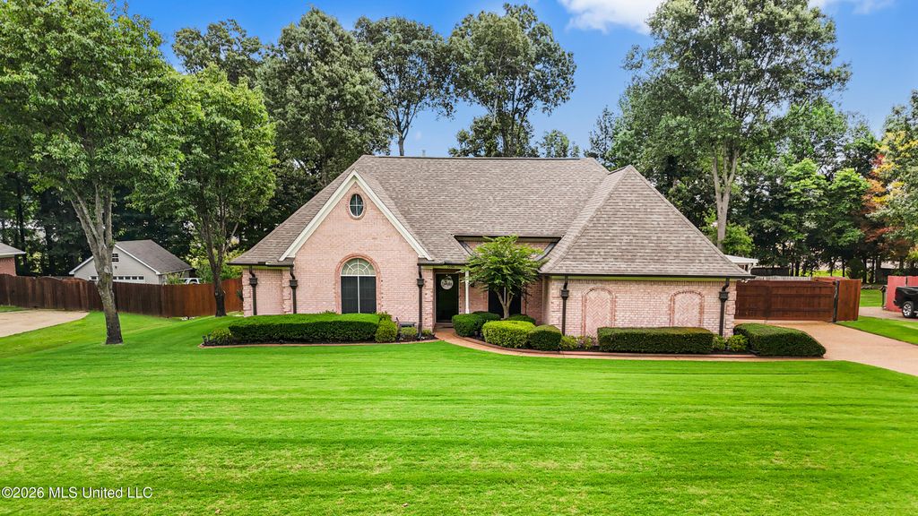 5594 Marlin Place, Olive Branch, MS 38654