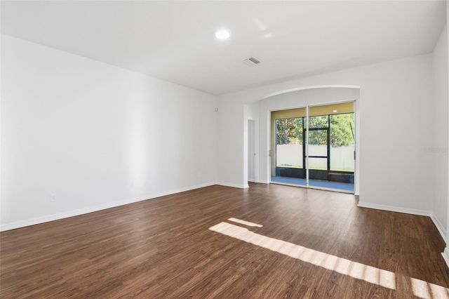 437 DUNAWAY DRIVE, Valrico, FL 33594