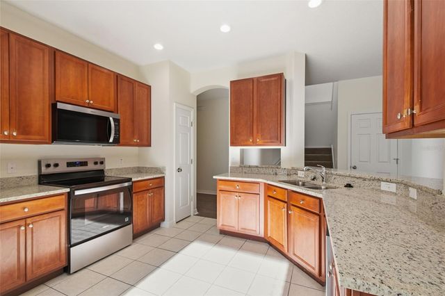 437 DUNAWAY DRIVE, Valrico, FL 33594