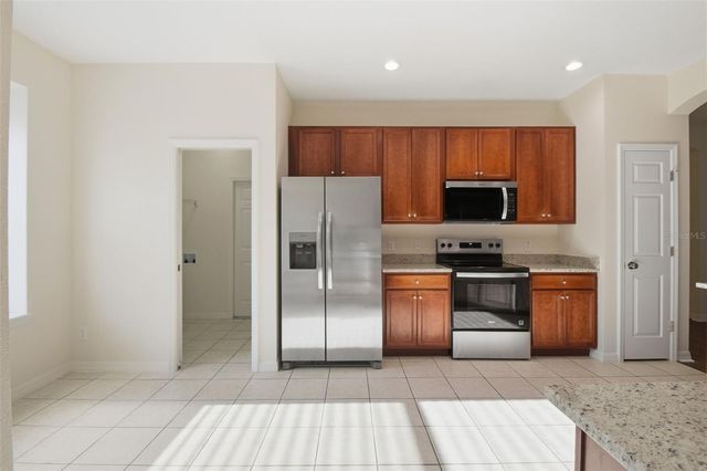 437 DUNAWAY DRIVE, Valrico, FL 33594