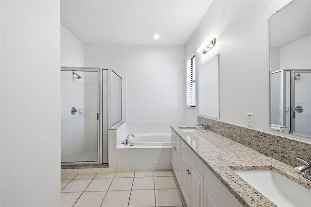 437 DUNAWAY DRIVE, Valrico, FL 33594