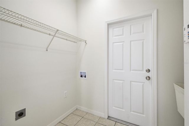 437 DUNAWAY DRIVE, Valrico, FL 33594