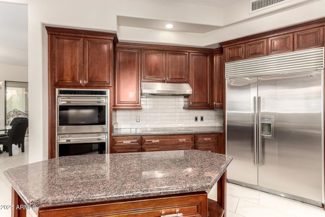 8614 N 17TH Place, Phoenix, AZ 85020