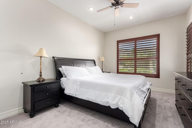 8614 N 17TH Place, Phoenix, AZ 85020