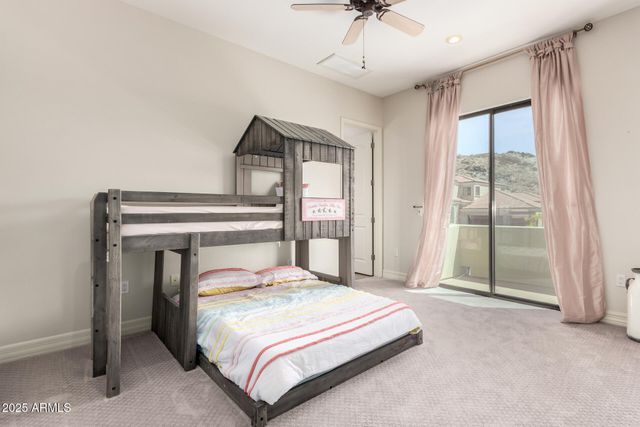 8614 N 17TH Place, Phoenix, AZ 85020