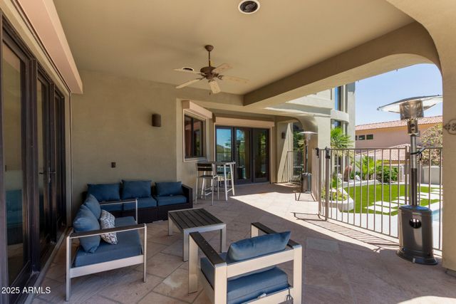 8614 N 17TH Place, Phoenix, AZ 85020