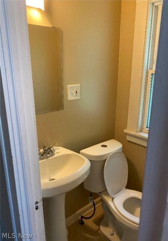 3280 Altamont Avenue, Cleveland Heights, OH 44118