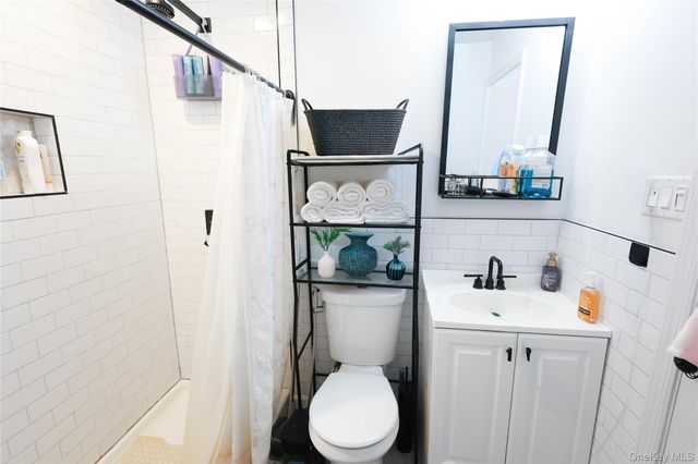 3 Saratoga Court B, Ridge, NY 11961