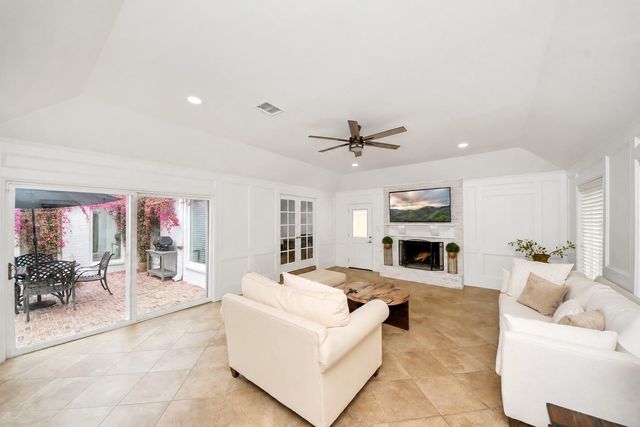 11906 Pebble Rock Drive, Houston, TX 77077