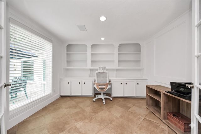 11906 Pebble Rock Drive, Houston, TX 77077
