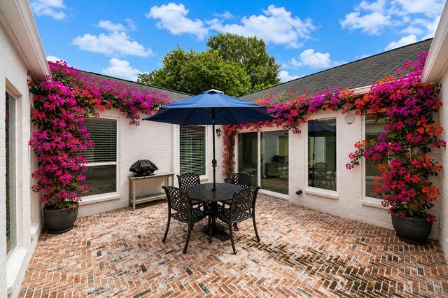 11906 Pebble Rock Drive, Houston, TX 77077